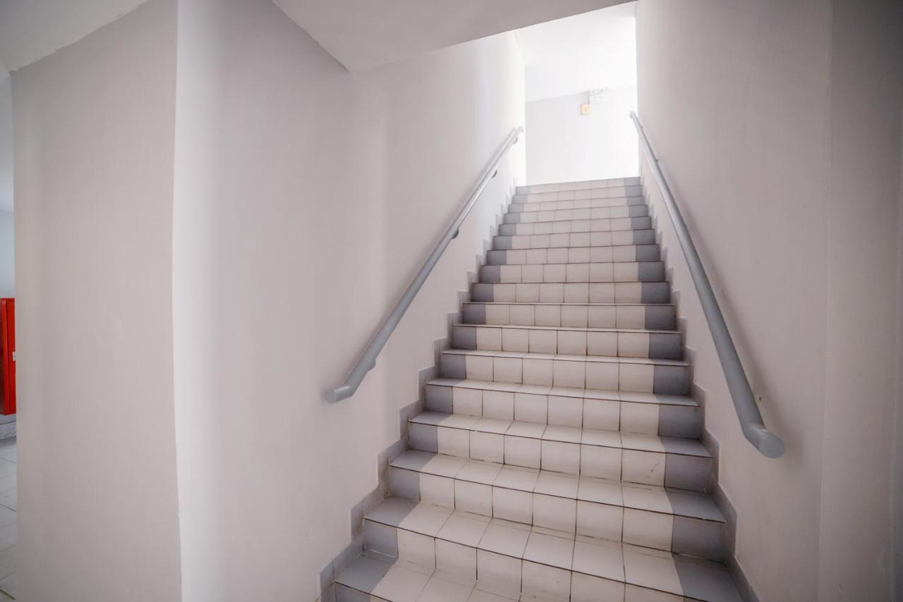 Oyo 602 L'Hotel バンコク都 エクステリア 写真